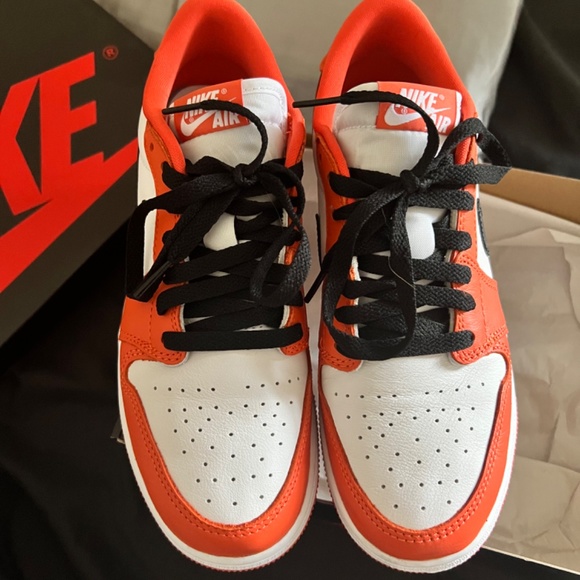 Starfish Jordan 1 Low OG (GS) - Picture 3 of 6
